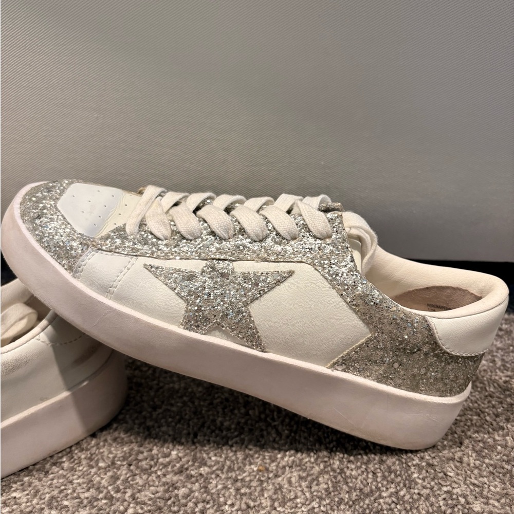 Steve Madden Silver Glitter Star Sneakers